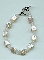 dbeadDesigns Bracelet B121 - $32.00